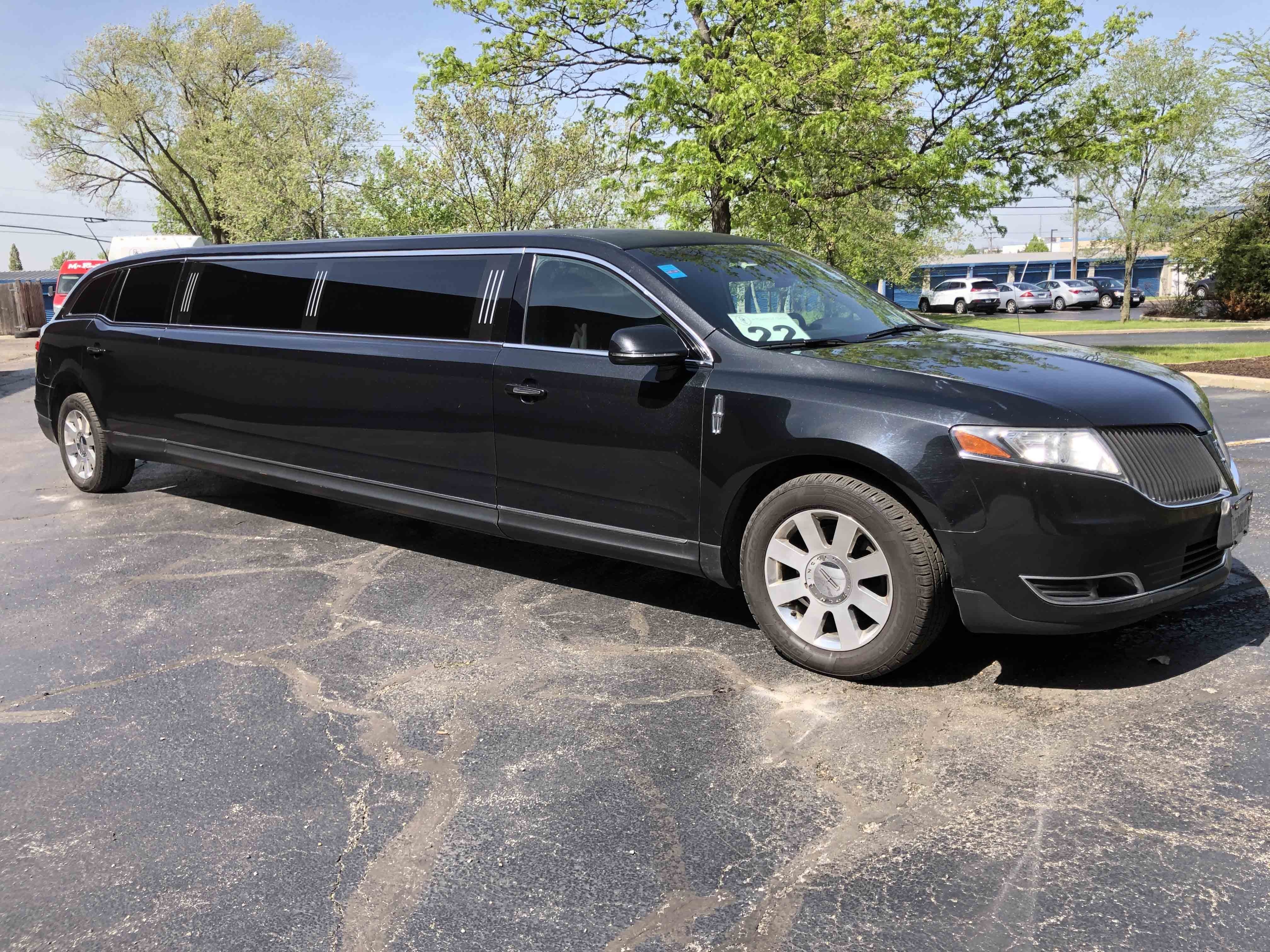 Black Lincoln MKT Stretch Limousine Exterior Photo