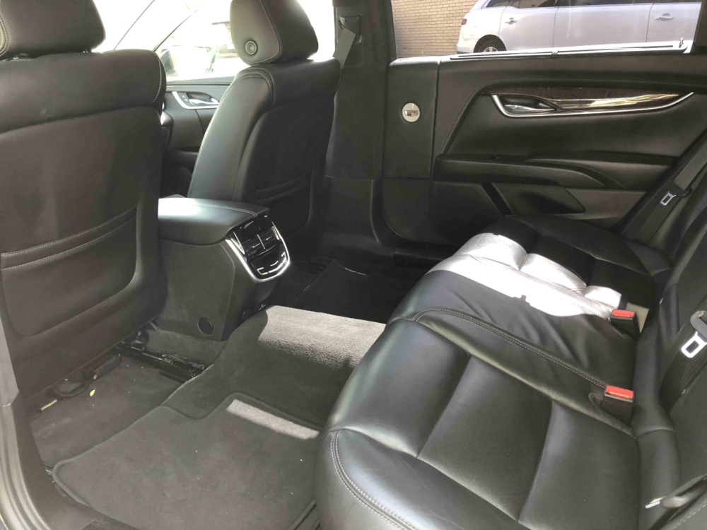 Cadillac CTS Sedan Interior