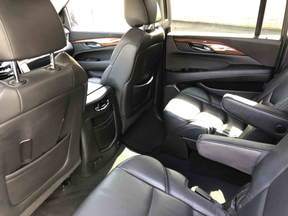 Latest Model Cadillac Escalade Interior 01