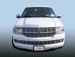 14 Passenger SUV Limousine Exterior